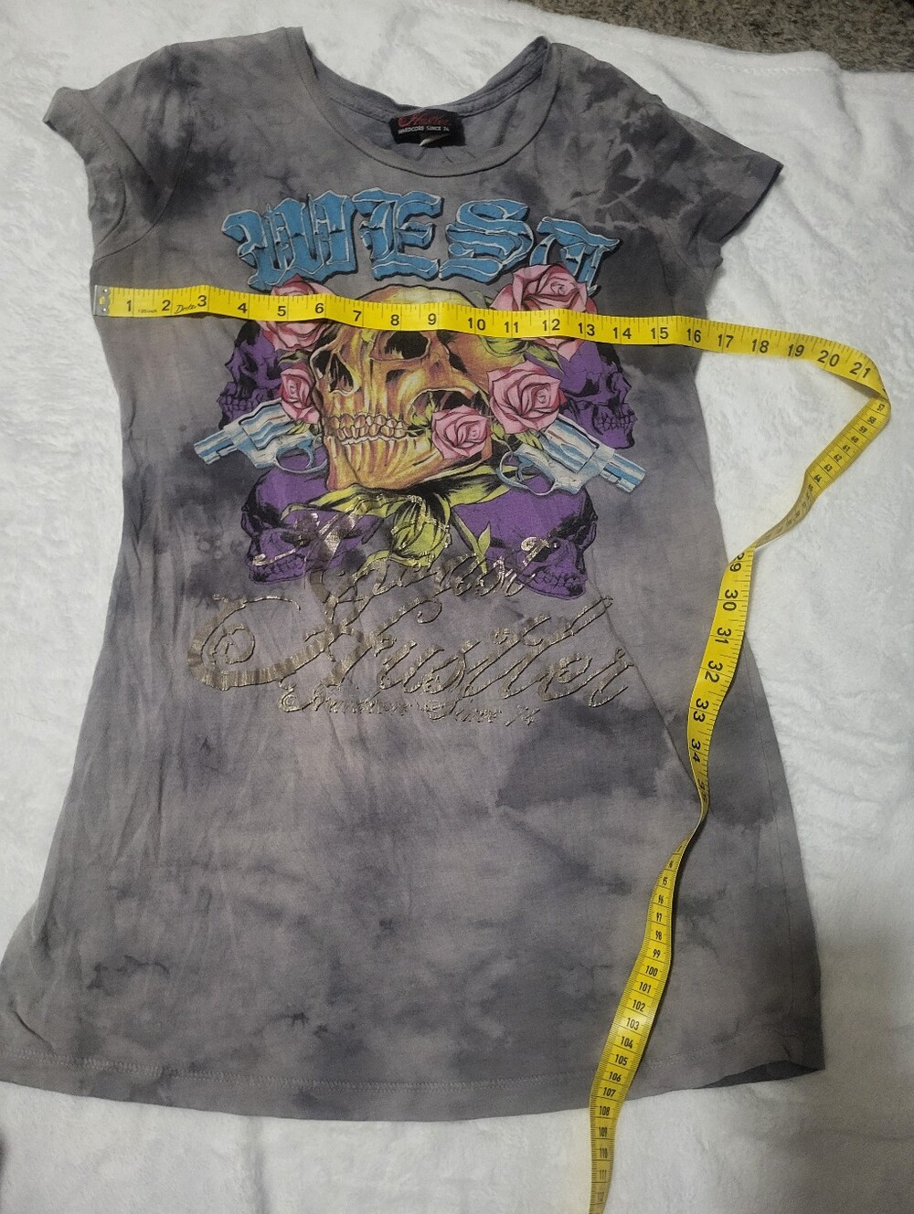 Hustler Y2k Size Xl Tie-Dye Skull Graphic Tee with Pink Roses